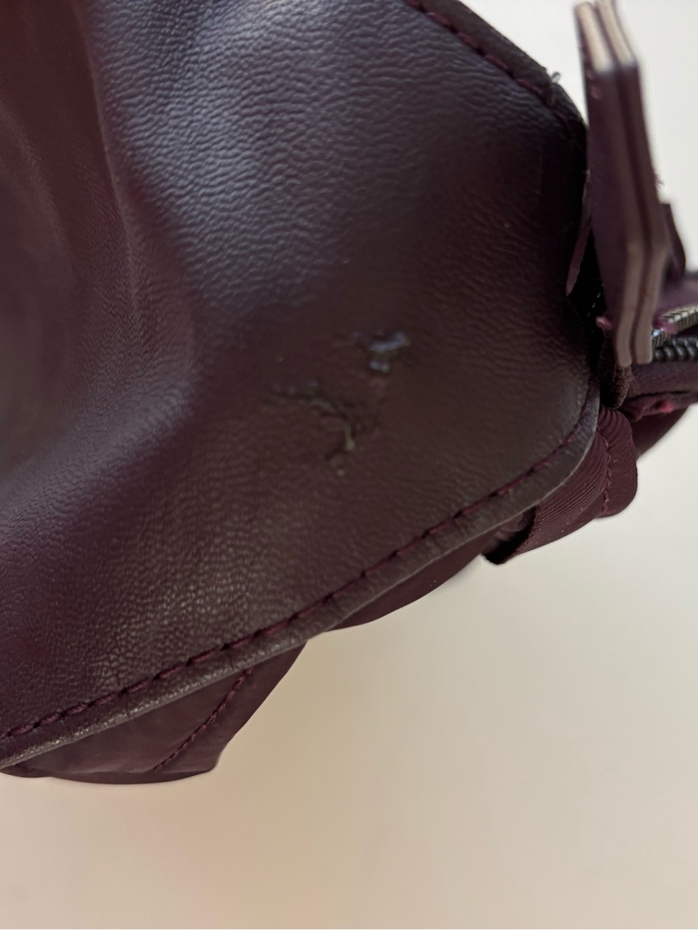 Lululemon Don’t Sweat It Kit Quilted Black Cherry Cosmetic Travel Pouch Bag Gym - Picture 13 of 13